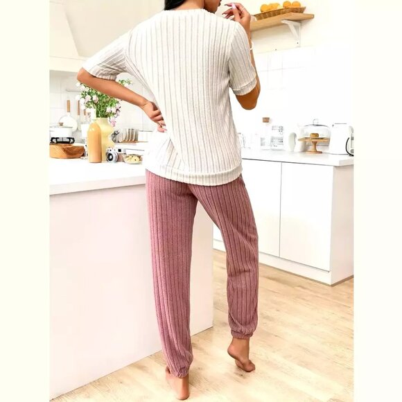 Women's Heart Embroidered All-Season Loungewear/Pajama Set - Picture 8 of 11